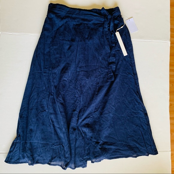 Caslon Navy Blue Peacoat Skirt Size Medium M - Picture 4 of 10